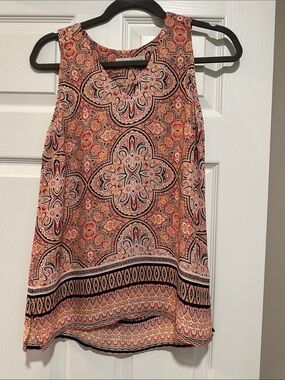 Violet & Claire Coral and Navy Paisley Tank Top
